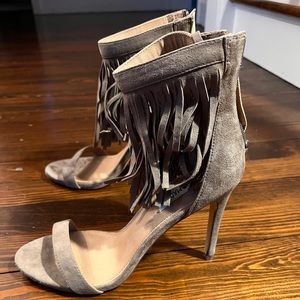 Steve Madden STAARZ heel, taupe suede, 4” heel, new
